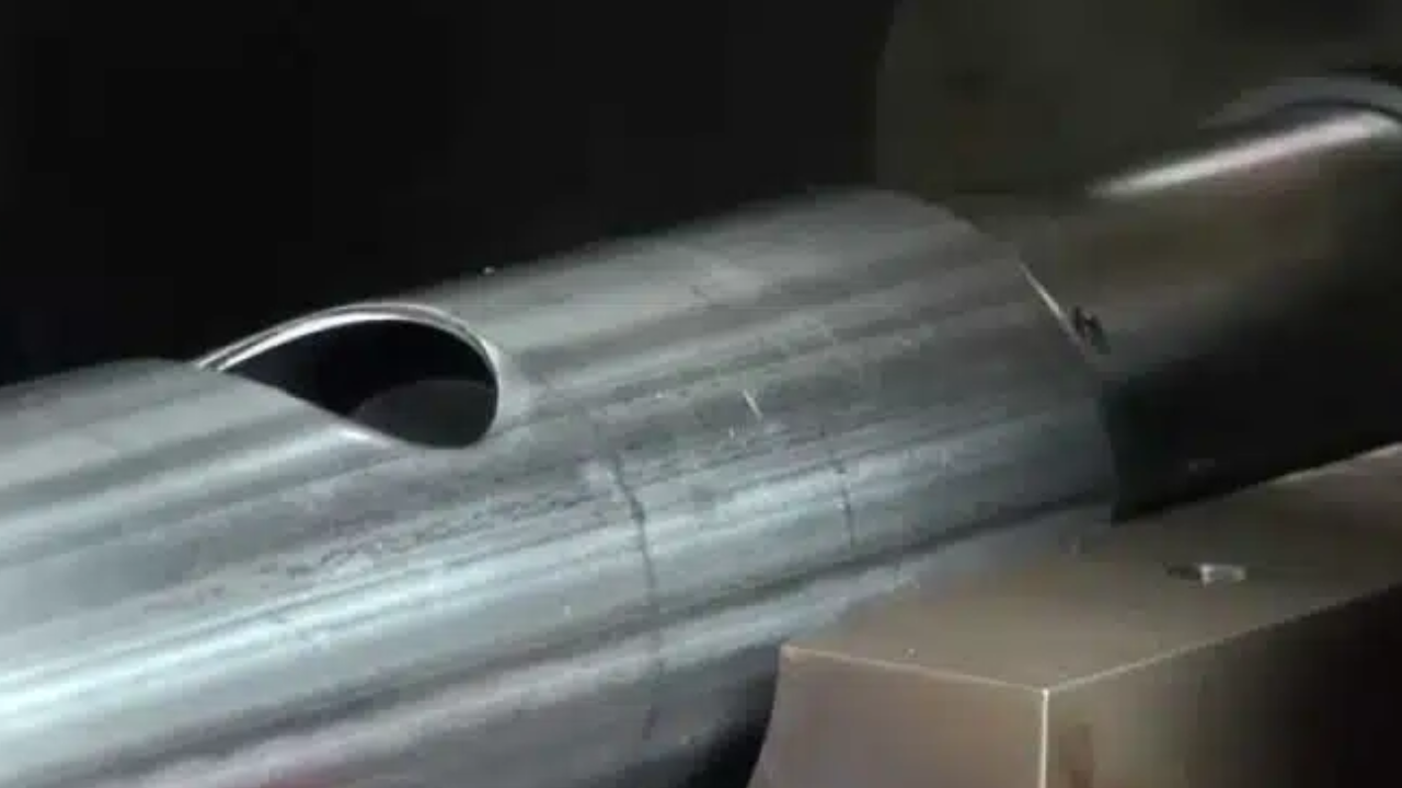 How Does The ERW Pipe Full-From Process Work?