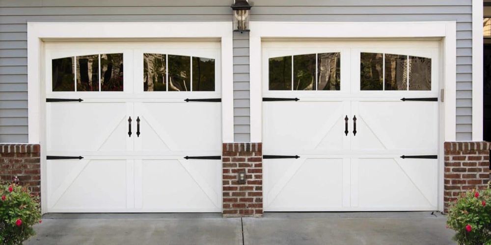 Garage Door Carriage Style Selection Guide